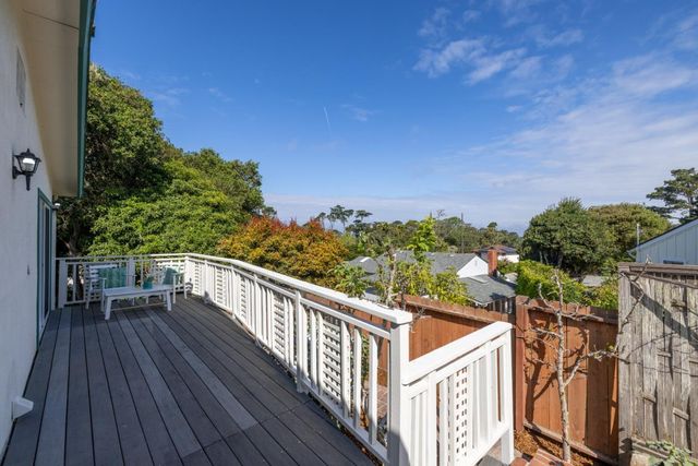 922 Maple Street, Pacific Grove, CA 93950