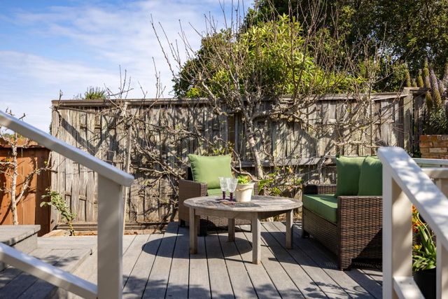 922 Maple Street, Pacific Grove, CA 93950