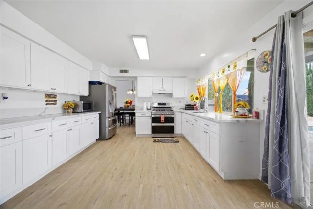 14673 Owens River, Victorville, CA 92392