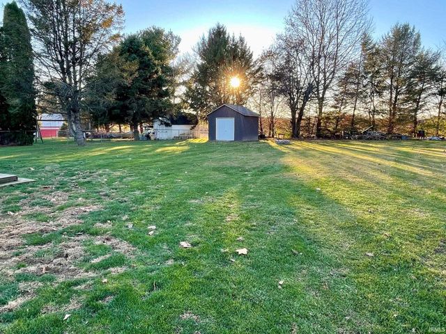 17132 Tomahawk Trail, Plymouth, IN 46563