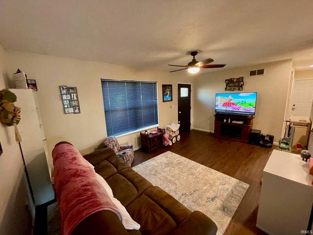 17132 Tomahawk Trail, Plymouth, IN 46563