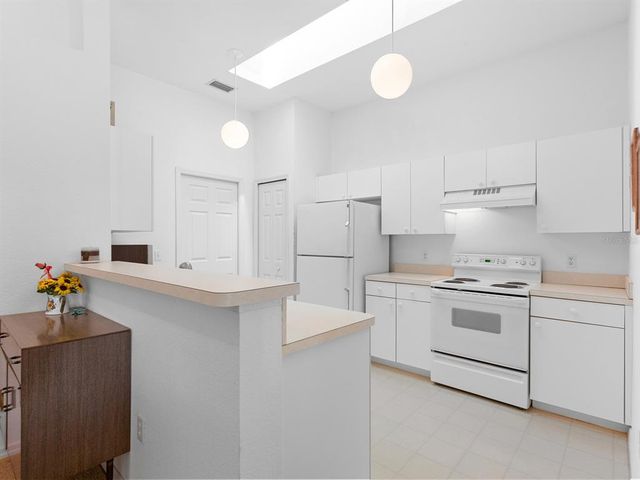 502 ISLAMORADA BOULEVARD 10, Punta Gorda, FL 33955