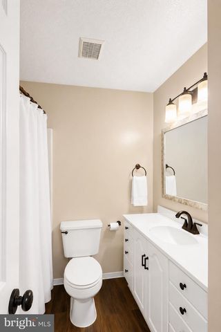 1431 FAIRBANKS DR, Hanover, MD 21076