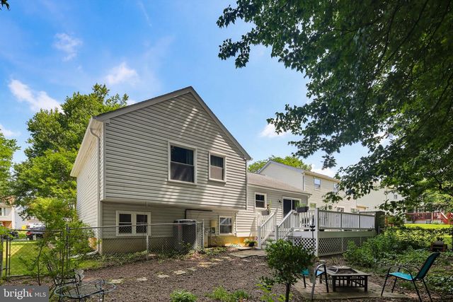 1431 FAIRBANKS DR, Hanover, MD 21076