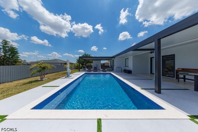 1007 NW 19th ST, Cape Coral, FL 33993