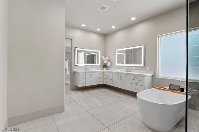 1912 Redbird Drive, Las Vegas, NV 89134