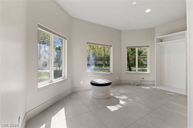 1912 Redbird Drive, Las Vegas, NV 89134
