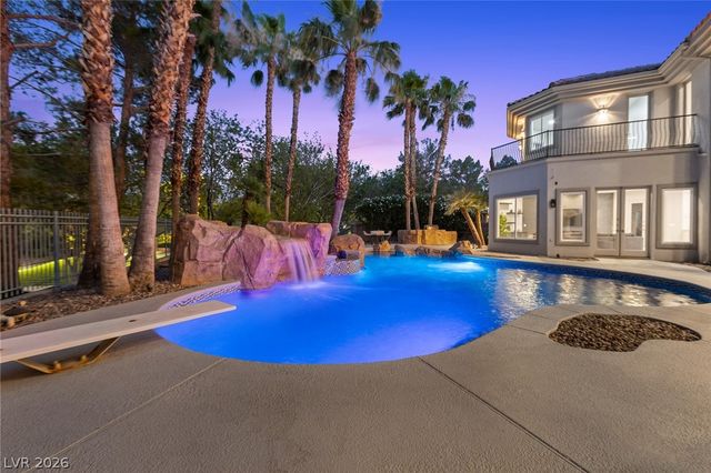 1912 Redbird Drive, Las Vegas, NV 89134