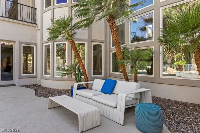 1912 Redbird Drive, Las Vegas, NV 89134