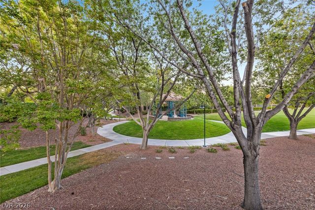 1912 Redbird Drive, Las Vegas, NV 89134