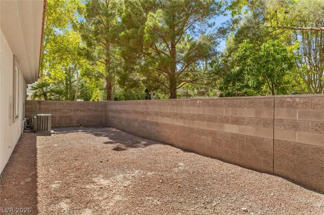 1912 Redbird Drive, Las Vegas, NV 89134