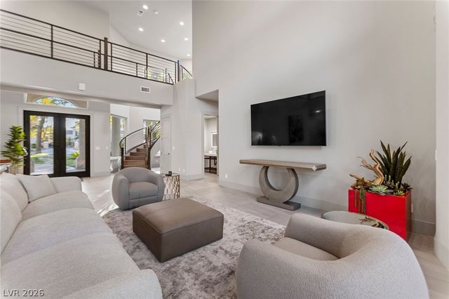 1912 Redbird Drive, Las Vegas, NV 89134