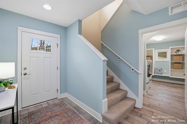 8563 Je Ne Be Drive, Rockford, MI 49341