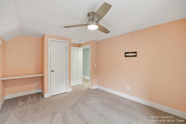 8563 Je Ne Be Drive, Rockford, MI 49341