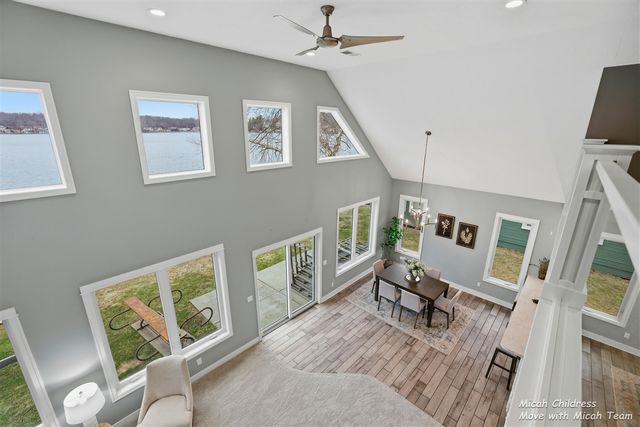 8563 Je Ne Be Drive, Rockford, MI 49341