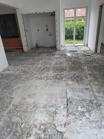 290 NW 125th Avenue, Miami, FL 33182