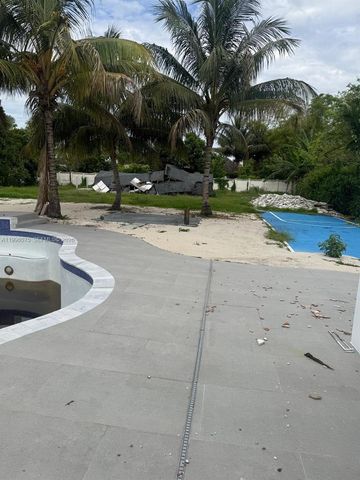 290 NW 125th Avenue, Miami, FL 33182