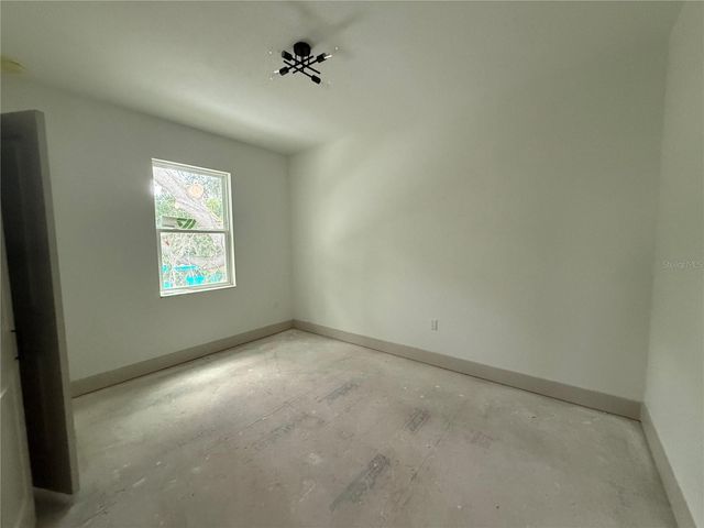 724 ELLWOOD AVENUE, Orlando, FL 32804