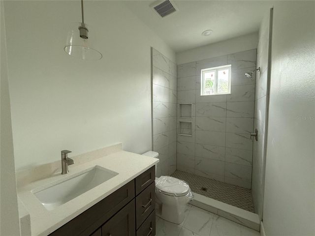724 ELLWOOD AVENUE, Orlando, FL 32804