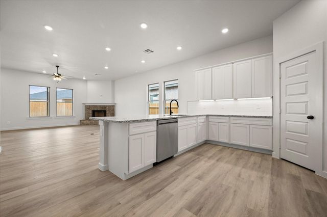 6004 Venita Avenue, Lubbock, TX 79407