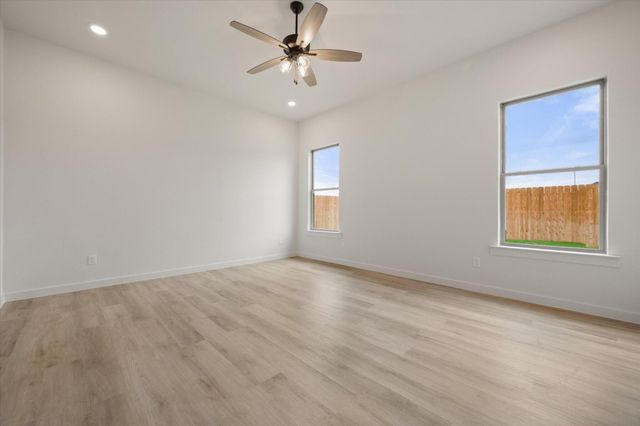 6004 Venita Avenue, Lubbock, TX 79407