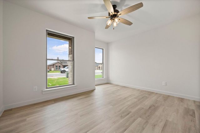 6004 Venita Avenue, Lubbock, TX 79407