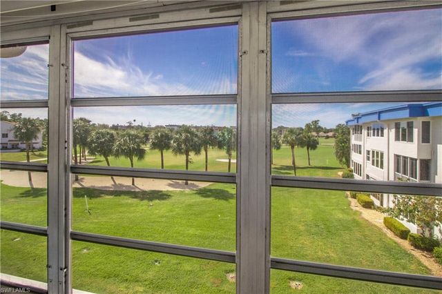 1828 Pine Valley DR 309, Fort Myers, FL 33907