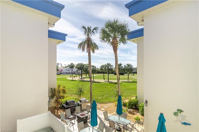 1828 Pine Valley DR 309, Fort Myers, FL 33907