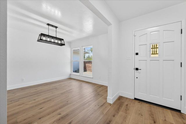 3255 W Fremont, Fresno, CA 93711