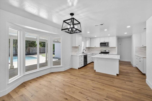 3255 W Fremont, Fresno, CA 93711