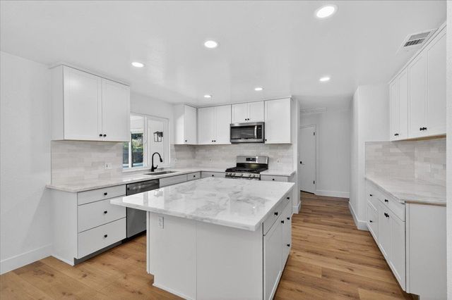 3255 W Fremont, Fresno, CA 93711