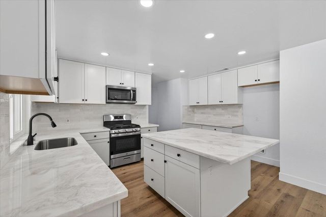 3255 W Fremont, Fresno, CA 93711