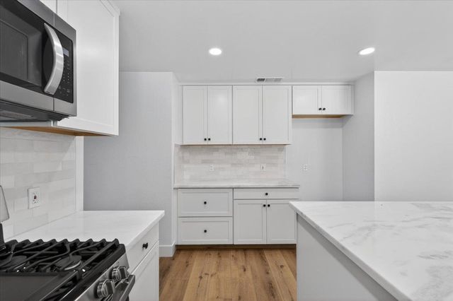 3255 W Fremont, Fresno, CA 93711