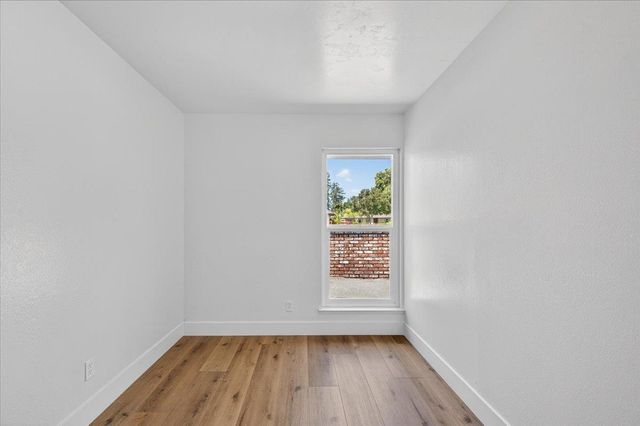 3255 W Fremont, Fresno, CA 93711