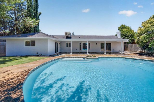 3255 W Fremont, Fresno, CA 93711