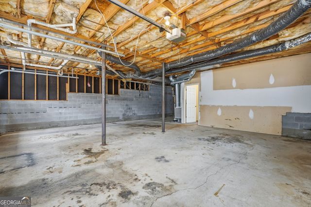 71 King Arthur Court, Dallas, GA 30157