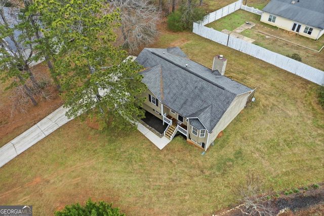 71 King Arthur Court, Dallas, GA 30157