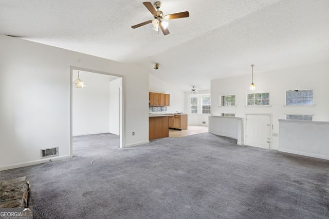 71 King Arthur Court, Dallas, GA 30157