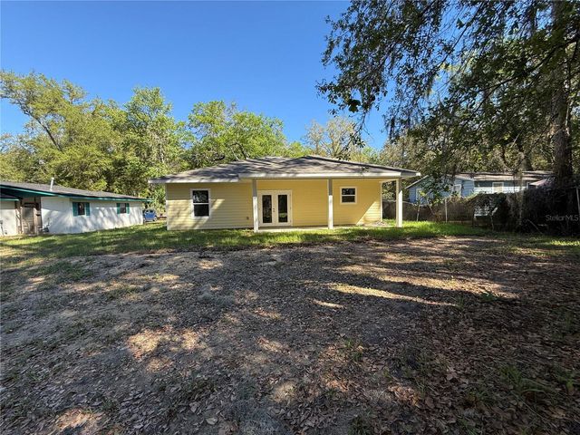 1311 NE 3RD AVENUE, Gainesville, FL 32641