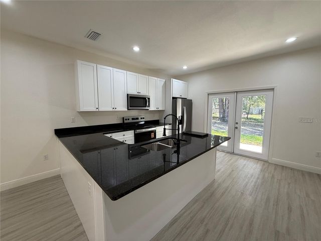 1311 NE 3RD AVENUE, Gainesville, FL 32641