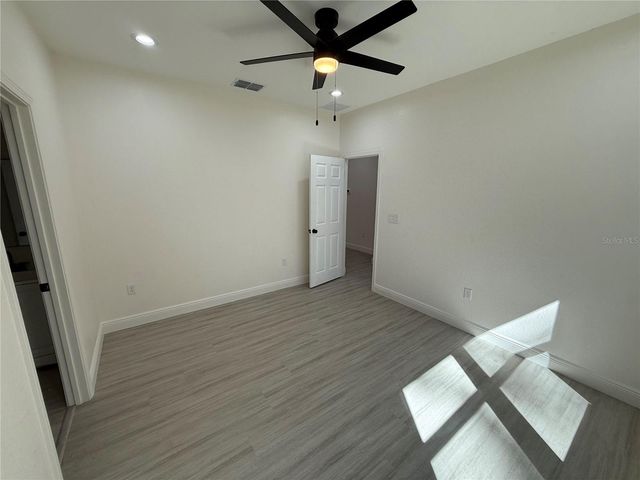 1311 NE 3RD AVENUE, Gainesville, FL 32641