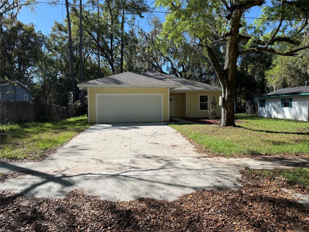 1311 NE 3RD AVENUE, Gainesville, FL 32641