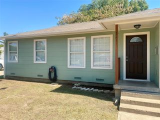 1211 Stone Drive, Irving, TX 75061