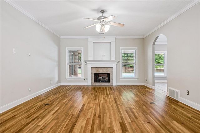 10108 MARKWOOD OAK DR, Lakeland, TN 38002