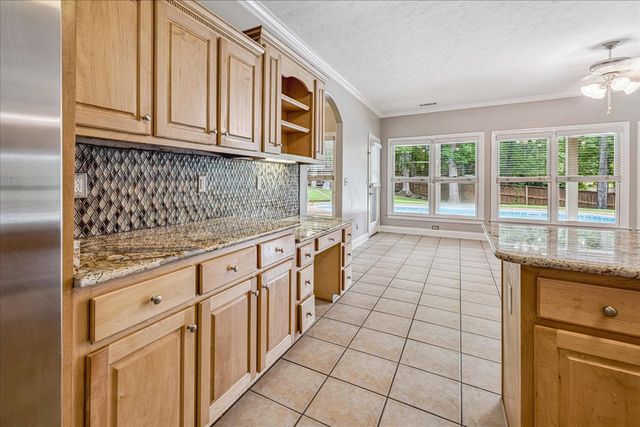 10108 MARKWOOD OAK DR, Lakeland, TN 38002