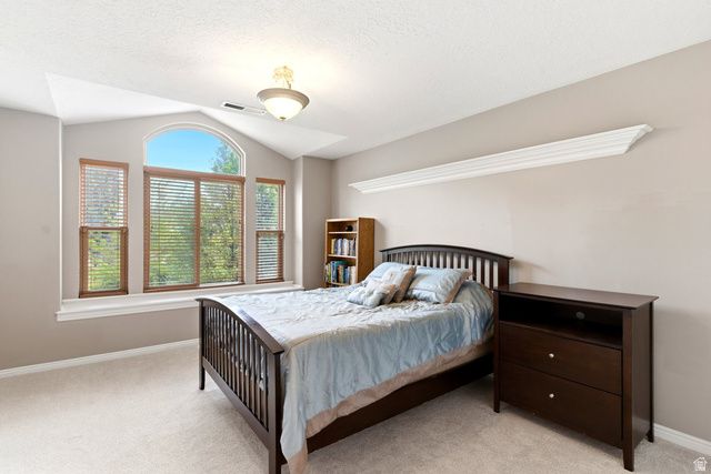 1602 HARVEY RD, Fruit Heights, UT 84037