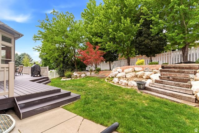 1602 HARVEY RD, Fruit Heights, UT 84037