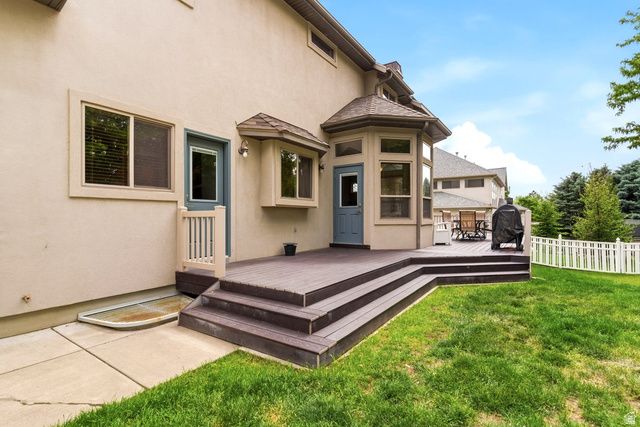 1602 HARVEY RD, Fruit Heights, UT 84037