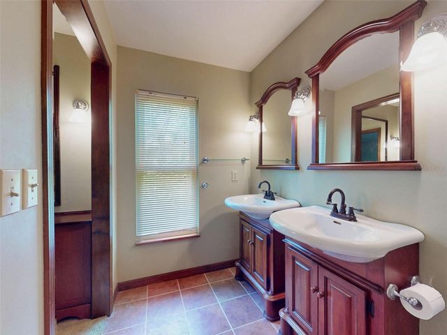 799 E LEHIGH DRIVE, Deltona, FL 32738