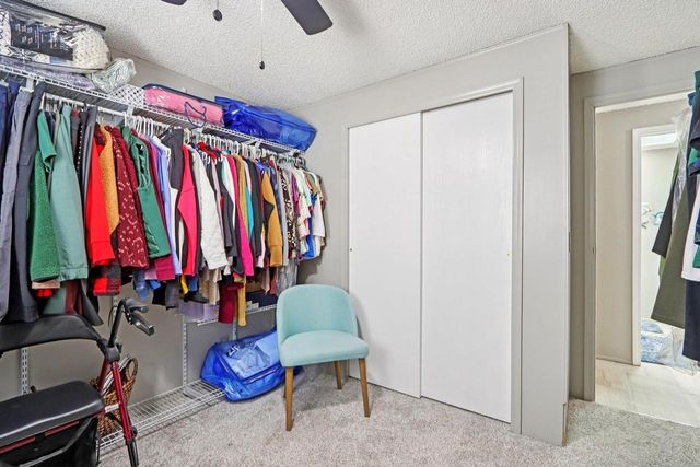 412 Oak Lodge Road, Waterford, WI 53185